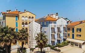 Life Hotel Seaview & Spa