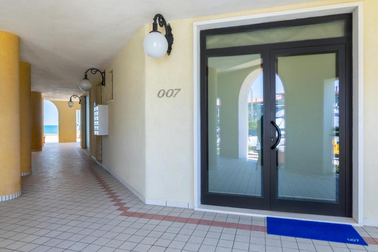 Life Hotel Seaview & Spa Porto Recanati Esterno foto